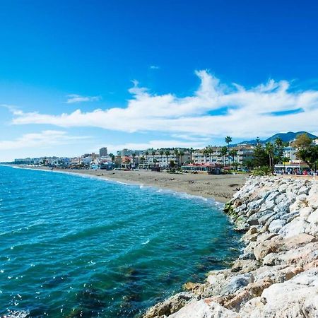 Apt. P/3 10' From The Beach W/Wifi In Torremolinos Bagian luar foto